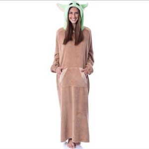 Grogu Costume L/XL Pullover Blanket Robe with character hood